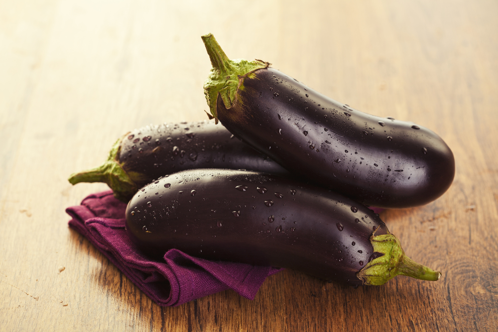 Raw eggplants - Organicwoman.