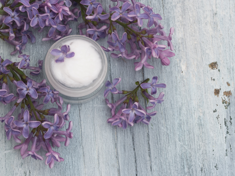 Косметическая индустрия vs органическая косметика: недостатки и преимущества