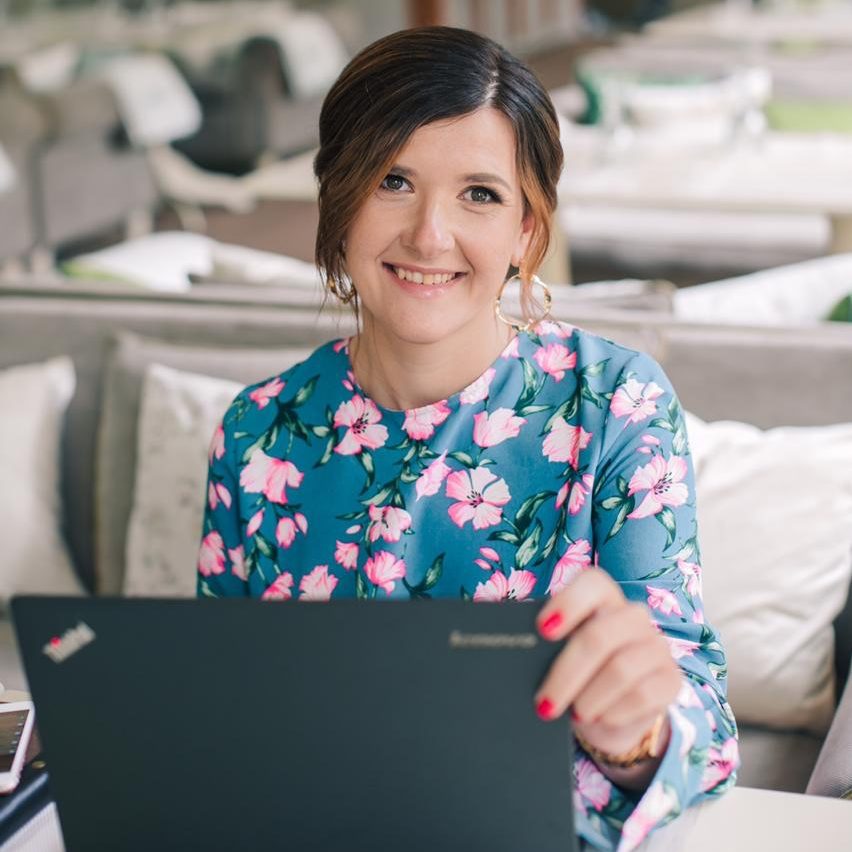 Анна Курицына