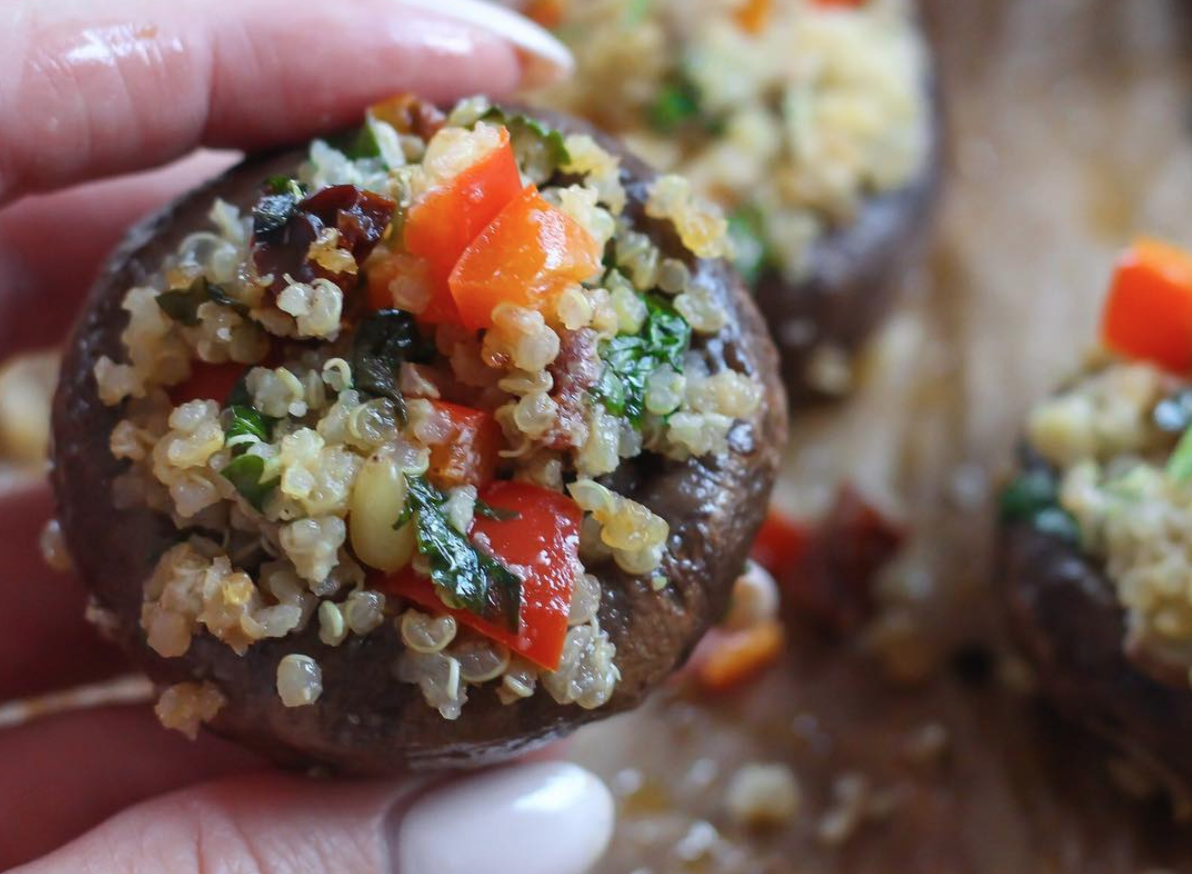 Канапе из шампиньонов