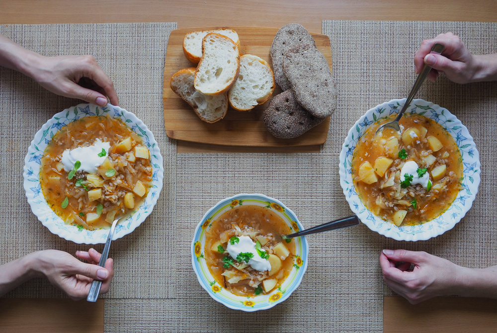 За одним столом с предками: здоровые традиции