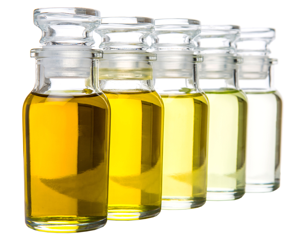 Растительные масла: как правильно хранить, на чем готовить, а что добавлять в салат