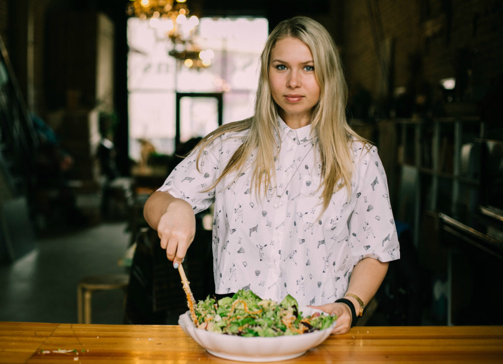 10 продуктов, которые всегда есть на кухне Али Самохиной