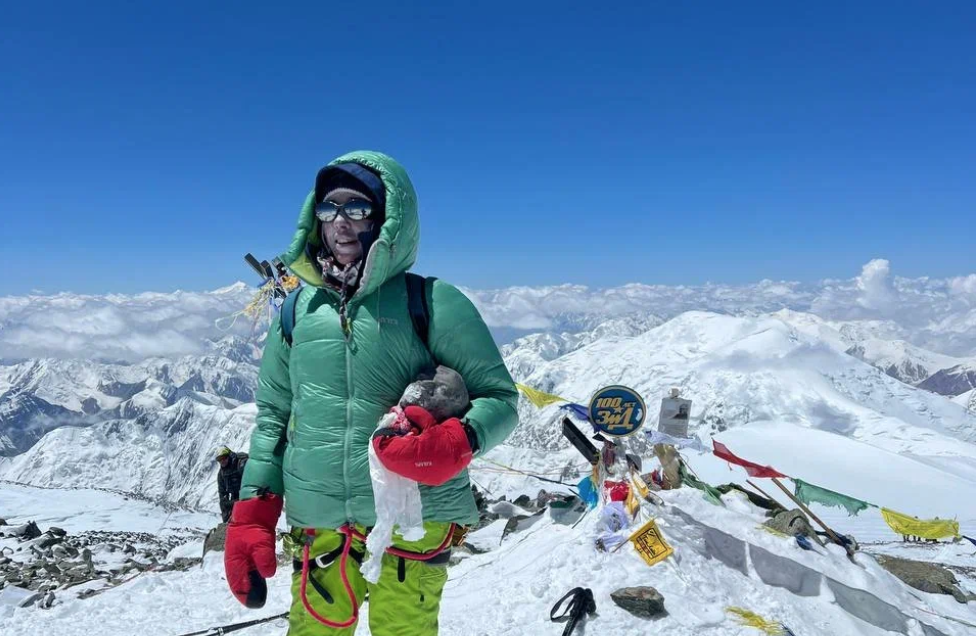 «Тренироваться начали за год»: личный опыт восхождения на пик Ленина