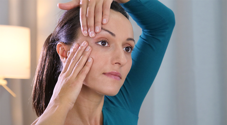 8 вопросов эксперту о естественном омоложении лица по методу «Ревитоника»