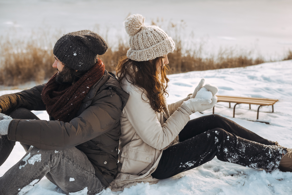 Игра в молчанку: почему конфликты с мужем заканчиваются молчанием и как это изменить