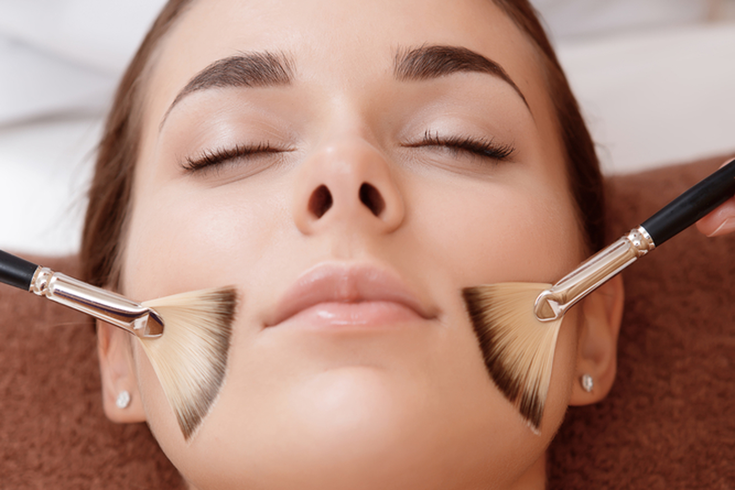 Красота в медитации: все о кисточковом массаже