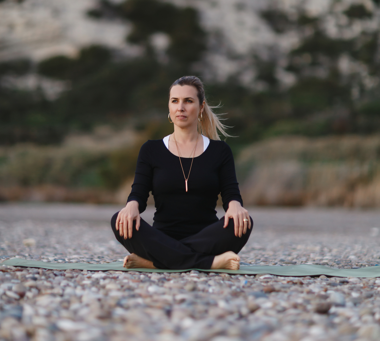 Как работать с весом без вреда для себя: фокус на здоровье мышц