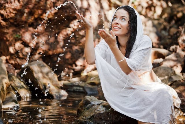 О пении, женственности и оргазмическом блаженстве. Интервью с Перукуа