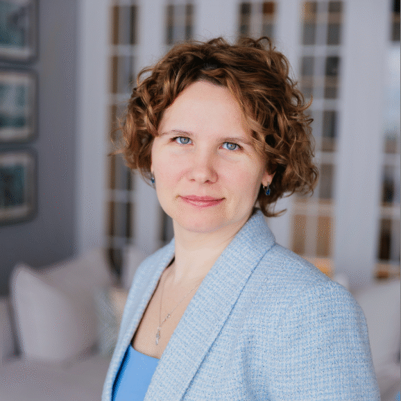 Елена Павлова