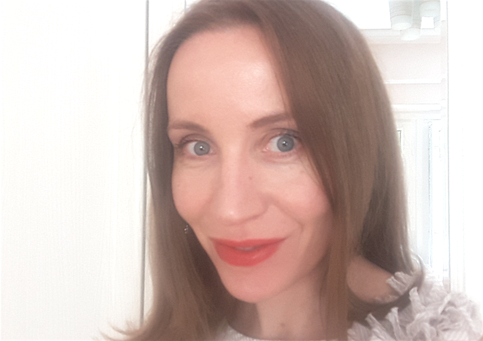 10 вопросов Еве Васиной