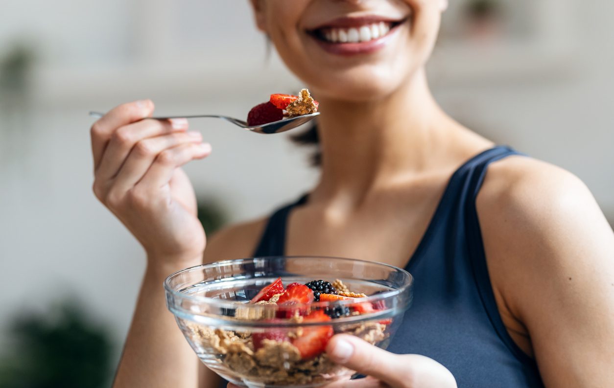 Питание по фазам цикла: как поддержать организм и гормональный баланс