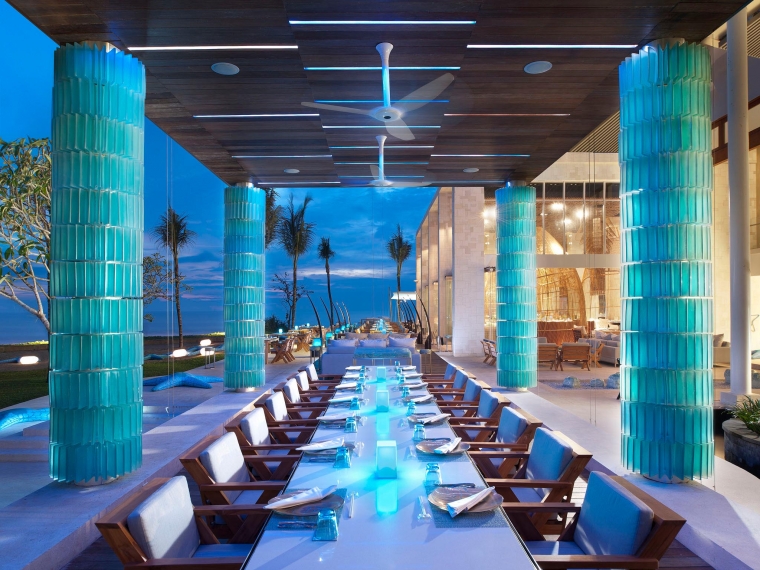 who3221re.104189_tb-2