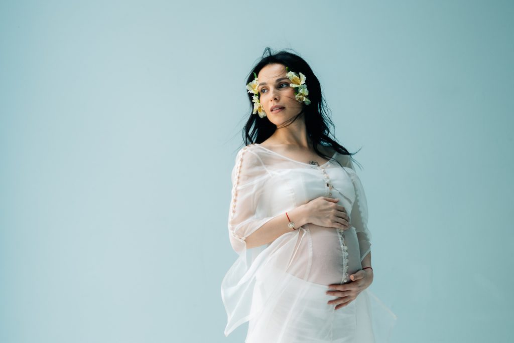 Сати Казанова: «Я вижу по себе, как беременность красит женщину»