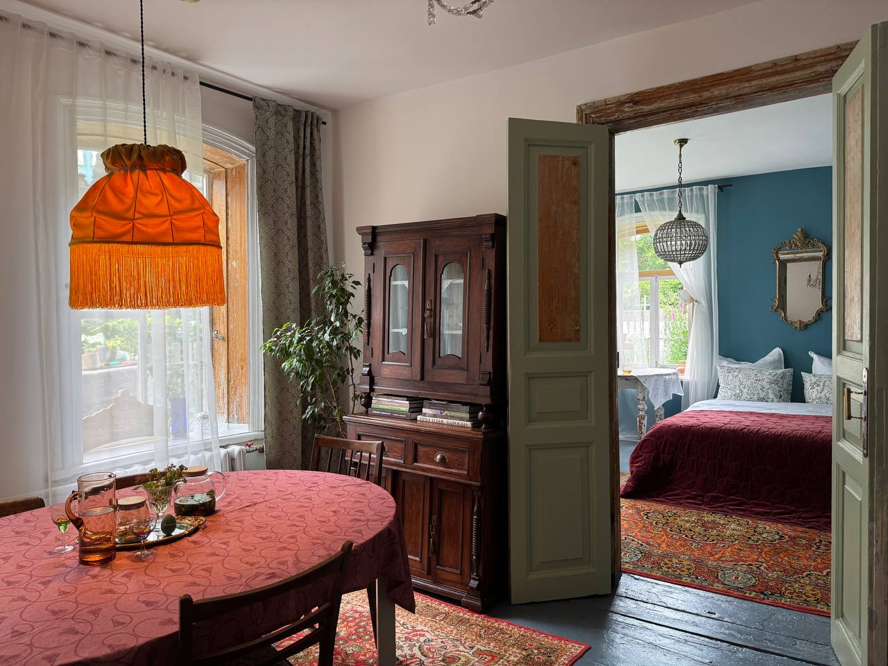 Флигель в Иркутске как точка пересечения параллельных миров