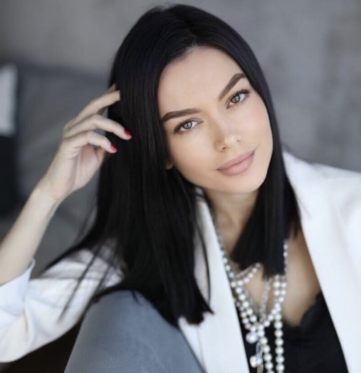 Марина Альтовская