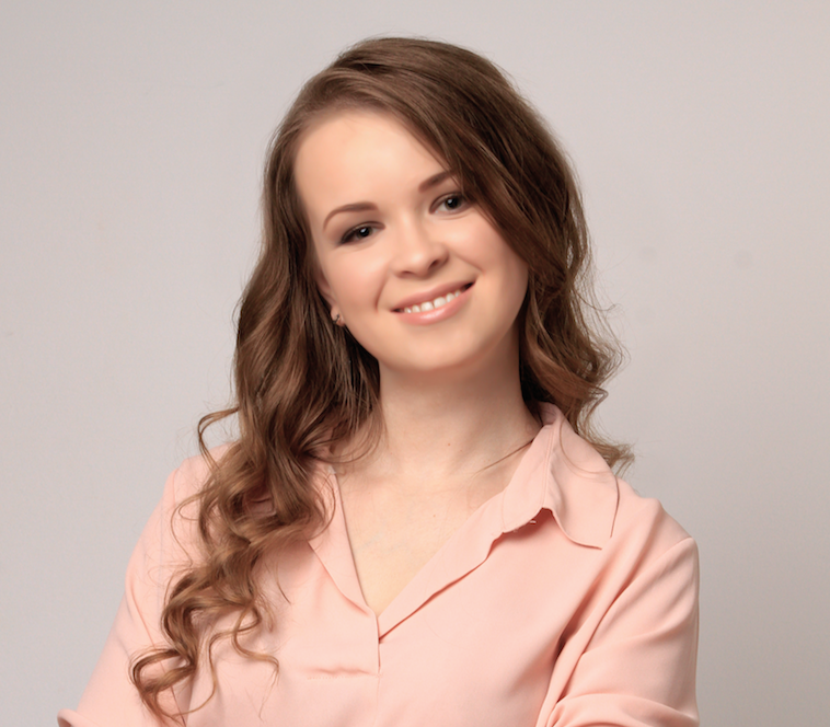 Алена Челышкина