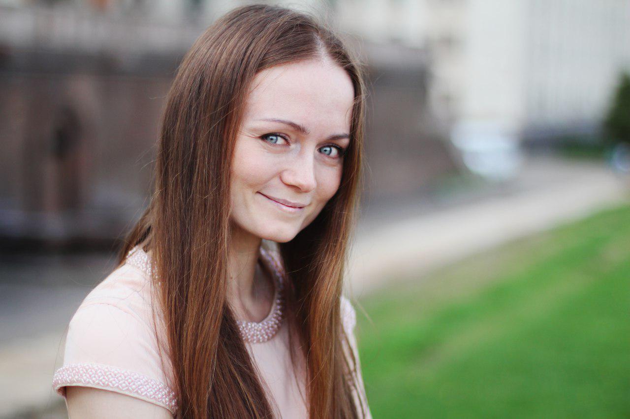 Анна Липатова