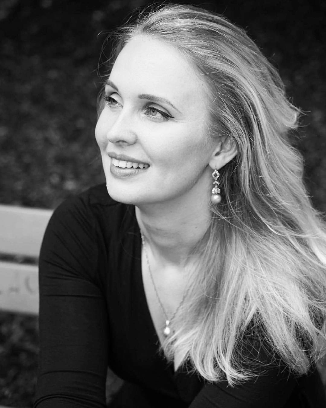 Дина Синельникова