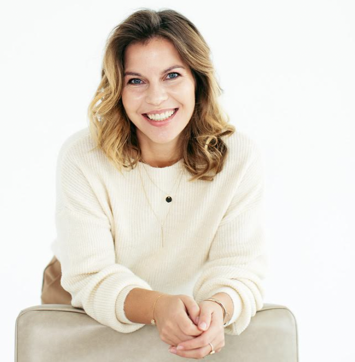 Елена Сахарова