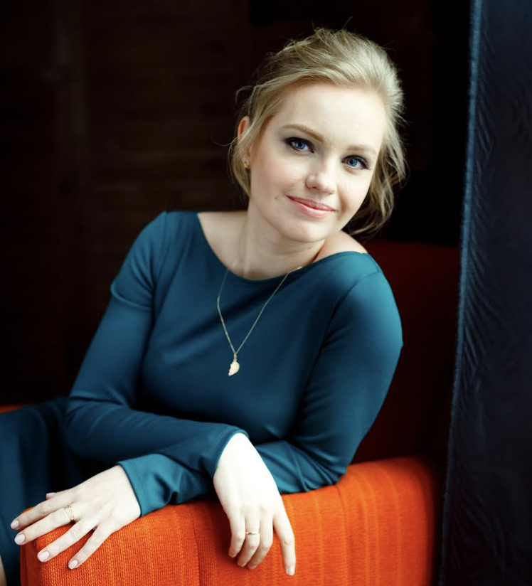 Ольга Сахарова